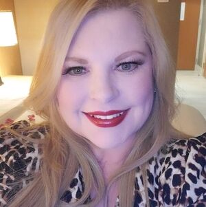 Meet your Posher, Ladonna